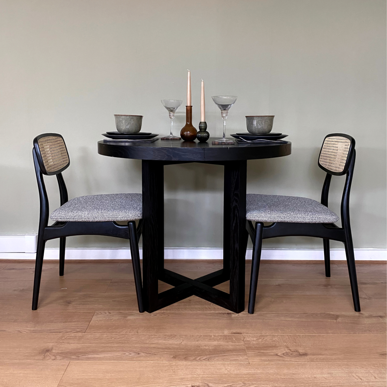 iris-table-wenge-elder-chairs-2